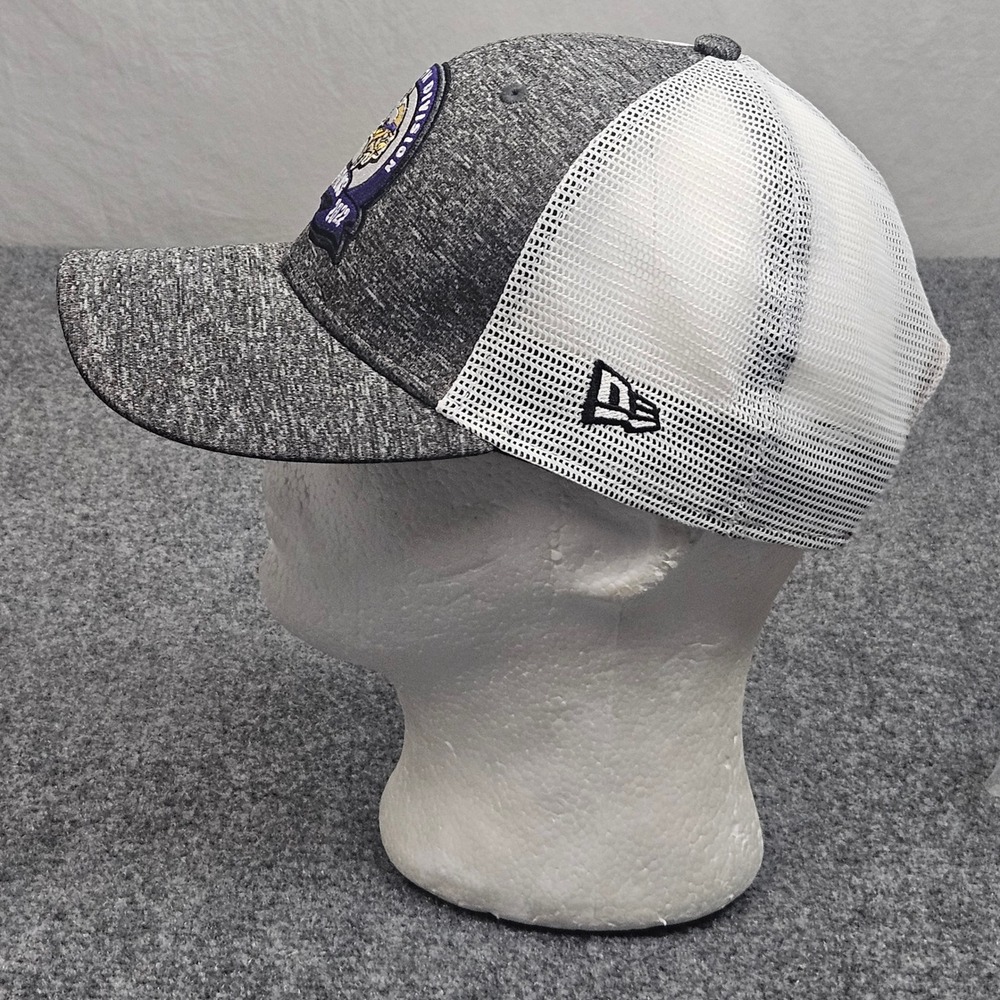 Minnesota Vikings Hat New Era 9Forty Gray 2022 NFC North Champions Trucker Cap - Picture 4 of 7